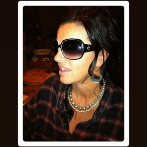 Meet your Posher, Maureen